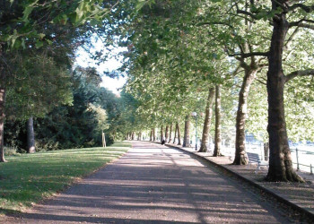 Парк в Виши, Франция – фотографии Франции