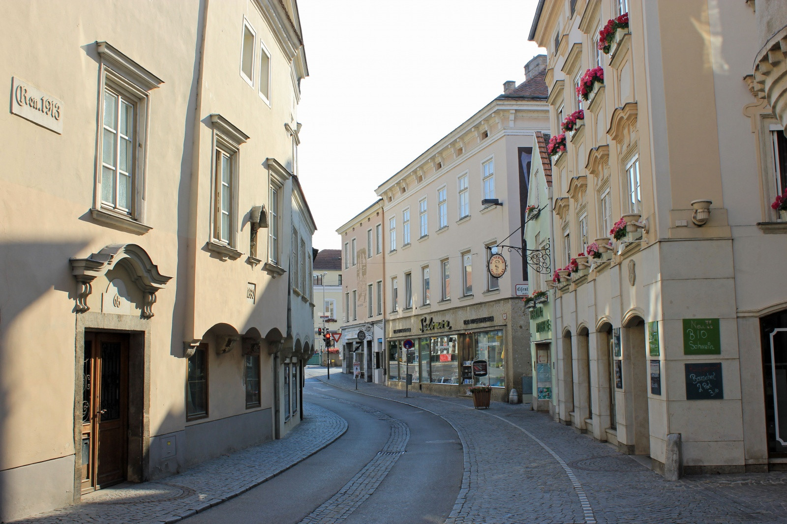 Улицы городка Кремс-ан-дер-Донау – фотографии Австрии