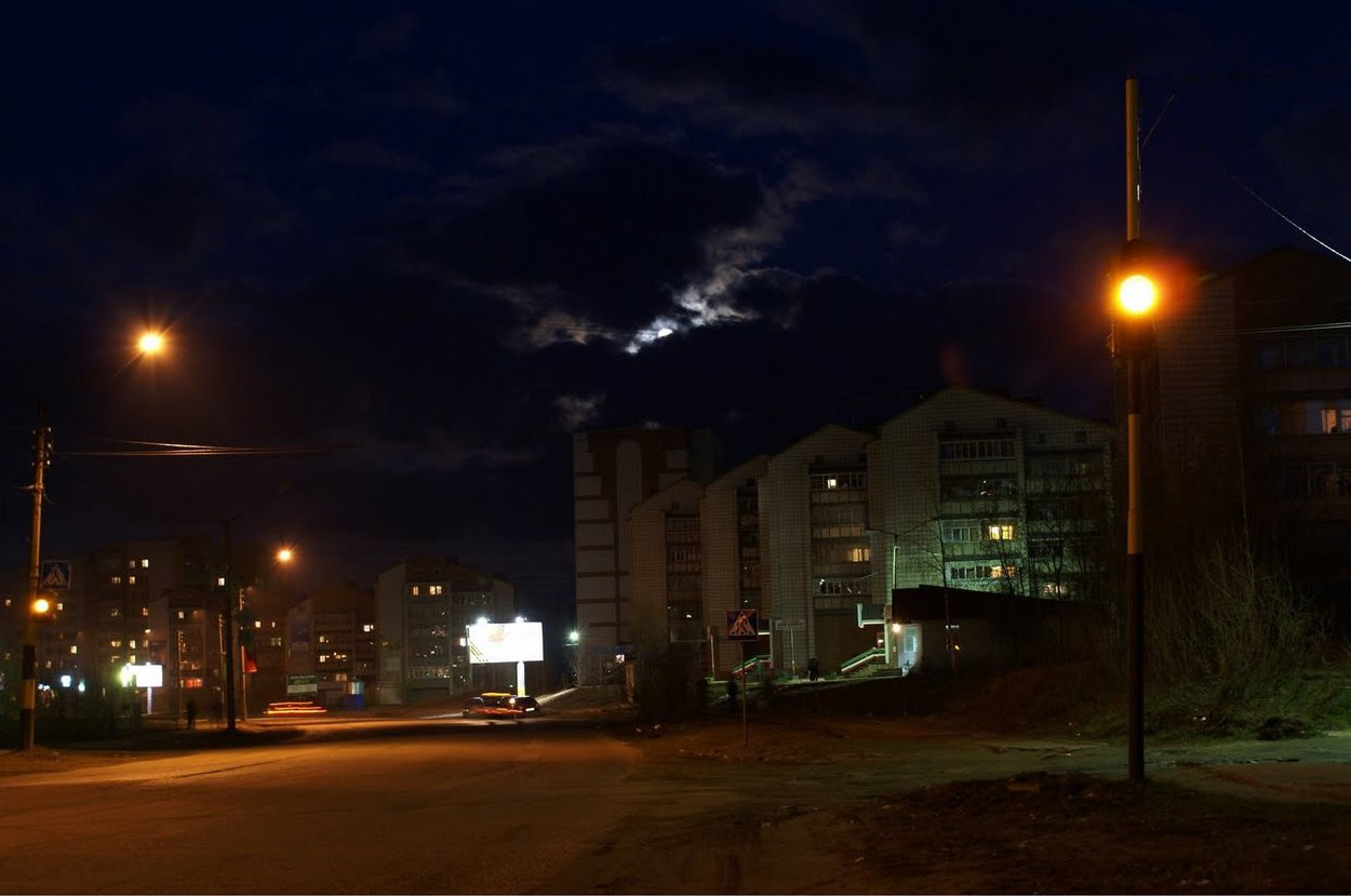 Ночь в Сыктывкаре, Россия – фотографии России