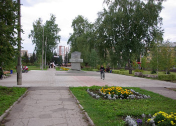 Сквер в Тольятти, Россия. Фото 2 – фотографии России