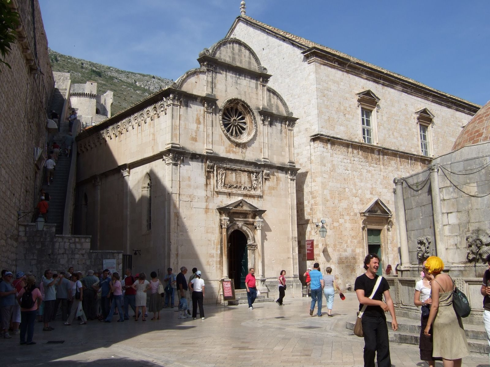 Туристы в Дубровнике, Хорватия. Фото 10 – фотографии Хорватии