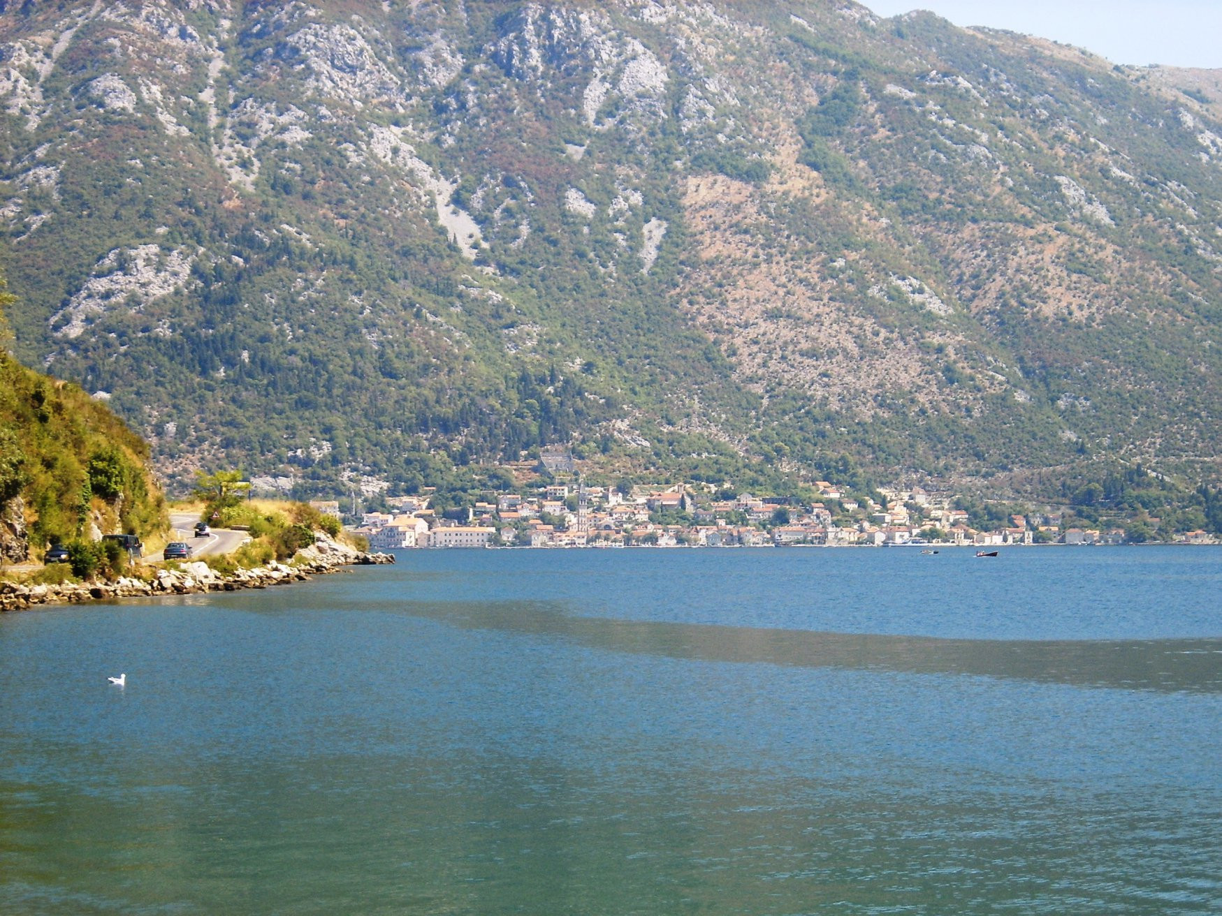 Горы в Херцег-Нови, Черногория – фотографии Черногории