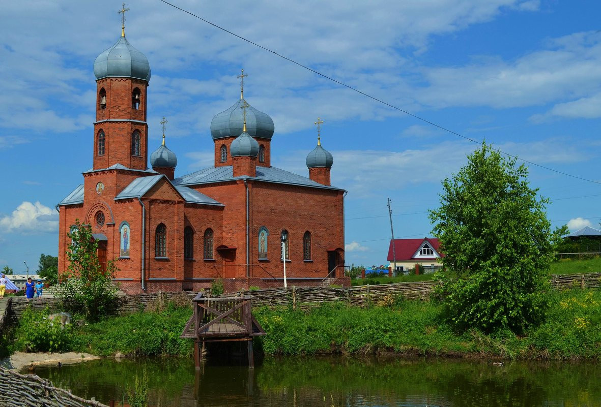 Храм Пантелеимона Целителя, Белокуриха – фотографии России