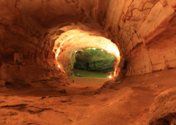 Пещера в национальном парке Фонгня-Кебанг – фотографии Вьетнама