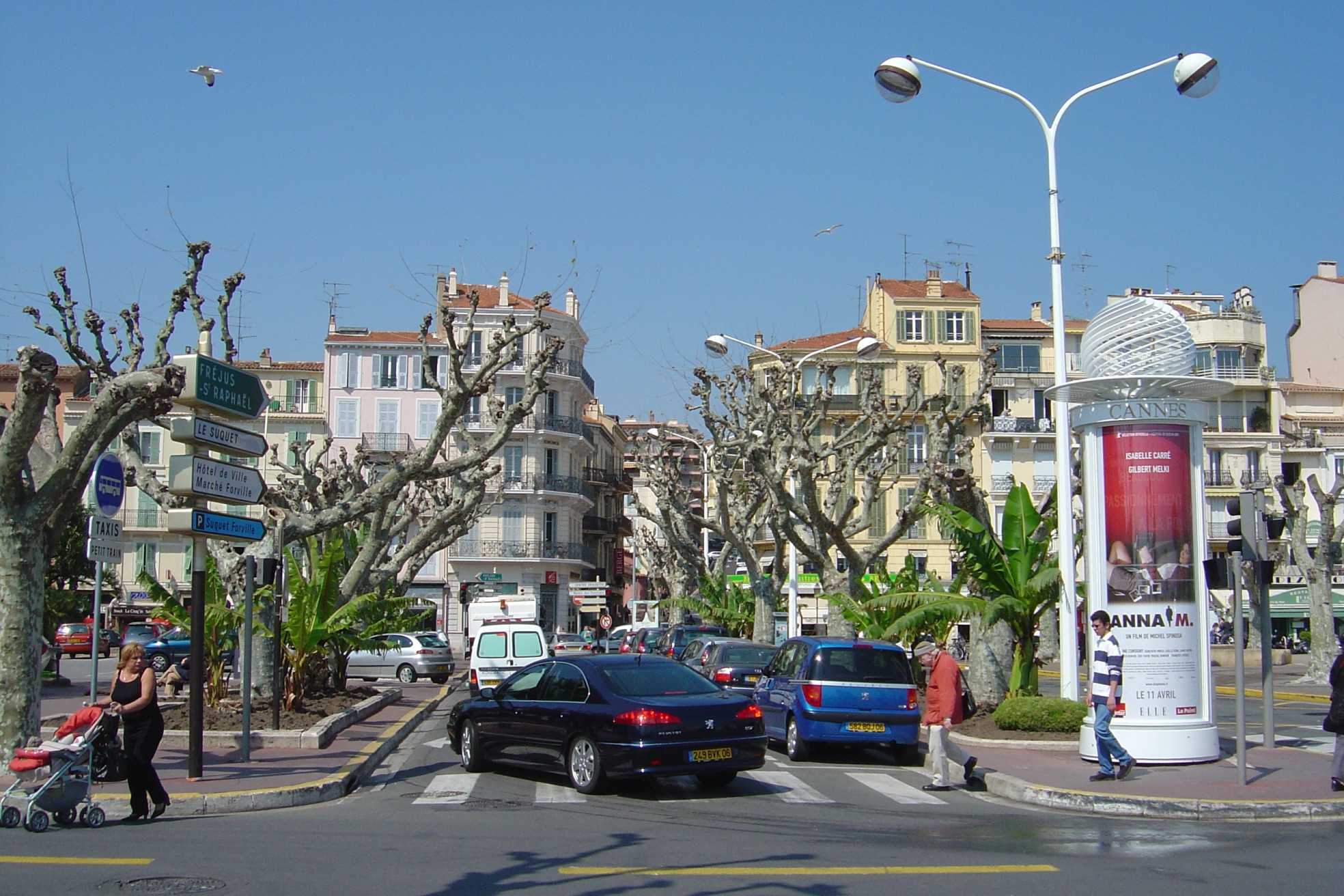 Улица в Канне, Франция. Фото 1 – фотографии Франции