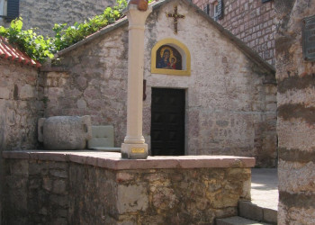 Церковь в Святой Стефан, Черногория. Фото 2 – фотографии Черногории