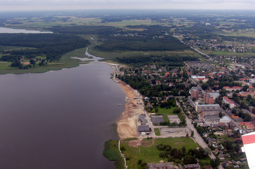 Город Выру и озеро Тамула (Эстония) – фотографии Эстонии