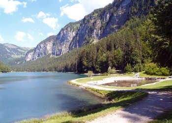 Озеро в Монтрионе, Франция. Фото 7 – фотографии Франции