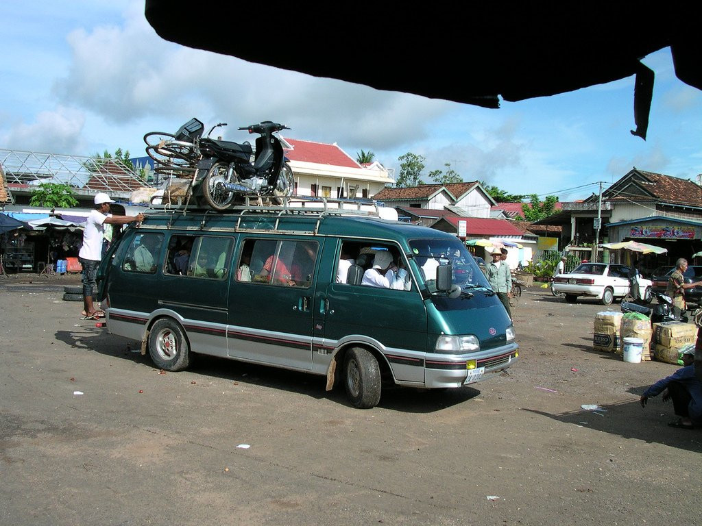 Транспорт в Кампонгтхом, Камбоджа – фотографии Камбоджи