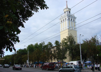 Улица в Гомеле, Беларусь. Фото 2 – фотографии Беларуси