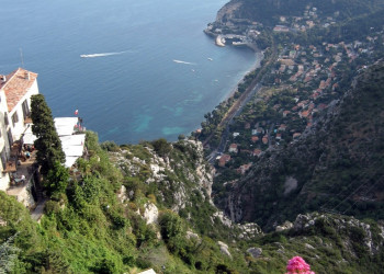 Панорамный вид в Эз, Франция. Фото 6 – фотографии Франции