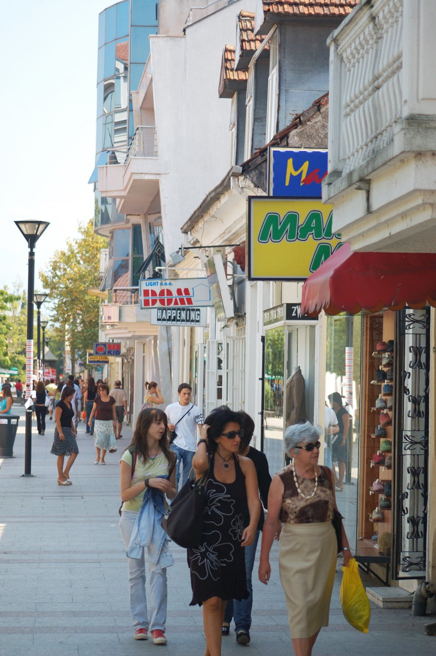 Люди в Подгорица, Черногория – фотографии Черногории