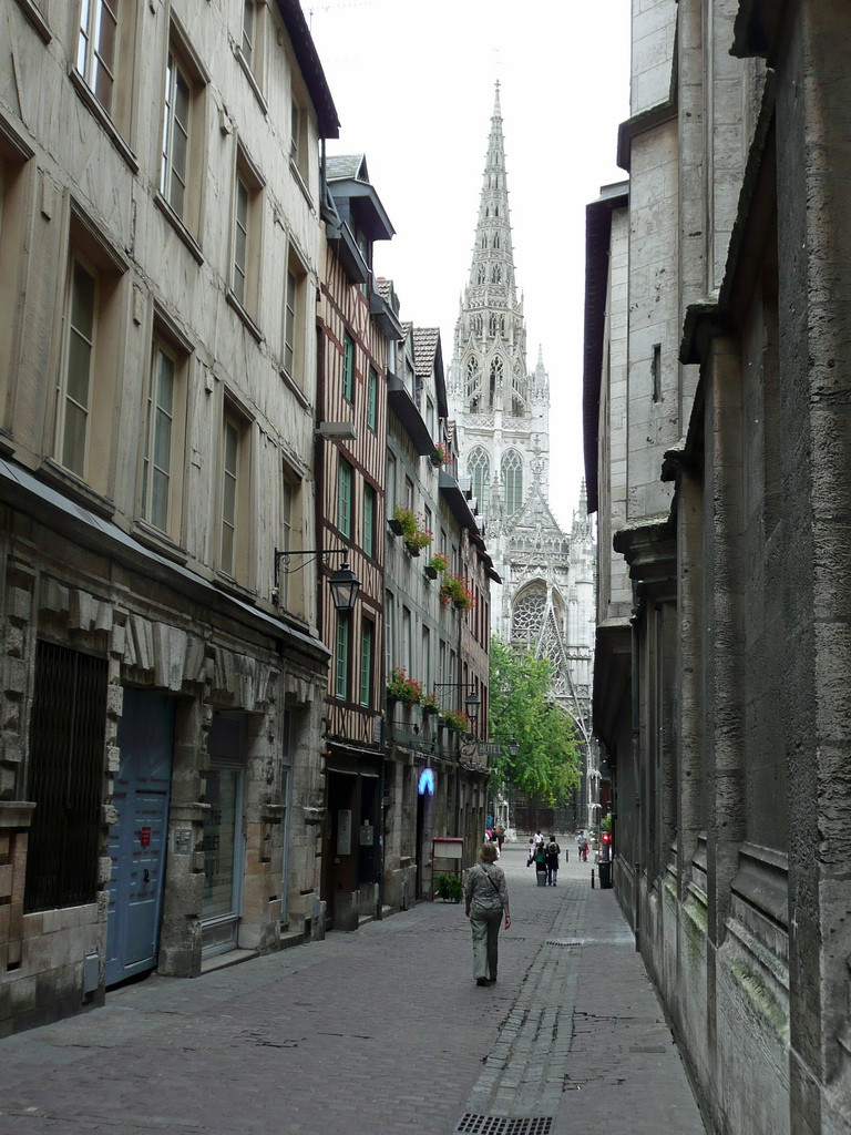 Улица в Руане, Франция. Фото 2 – фотографии Франции