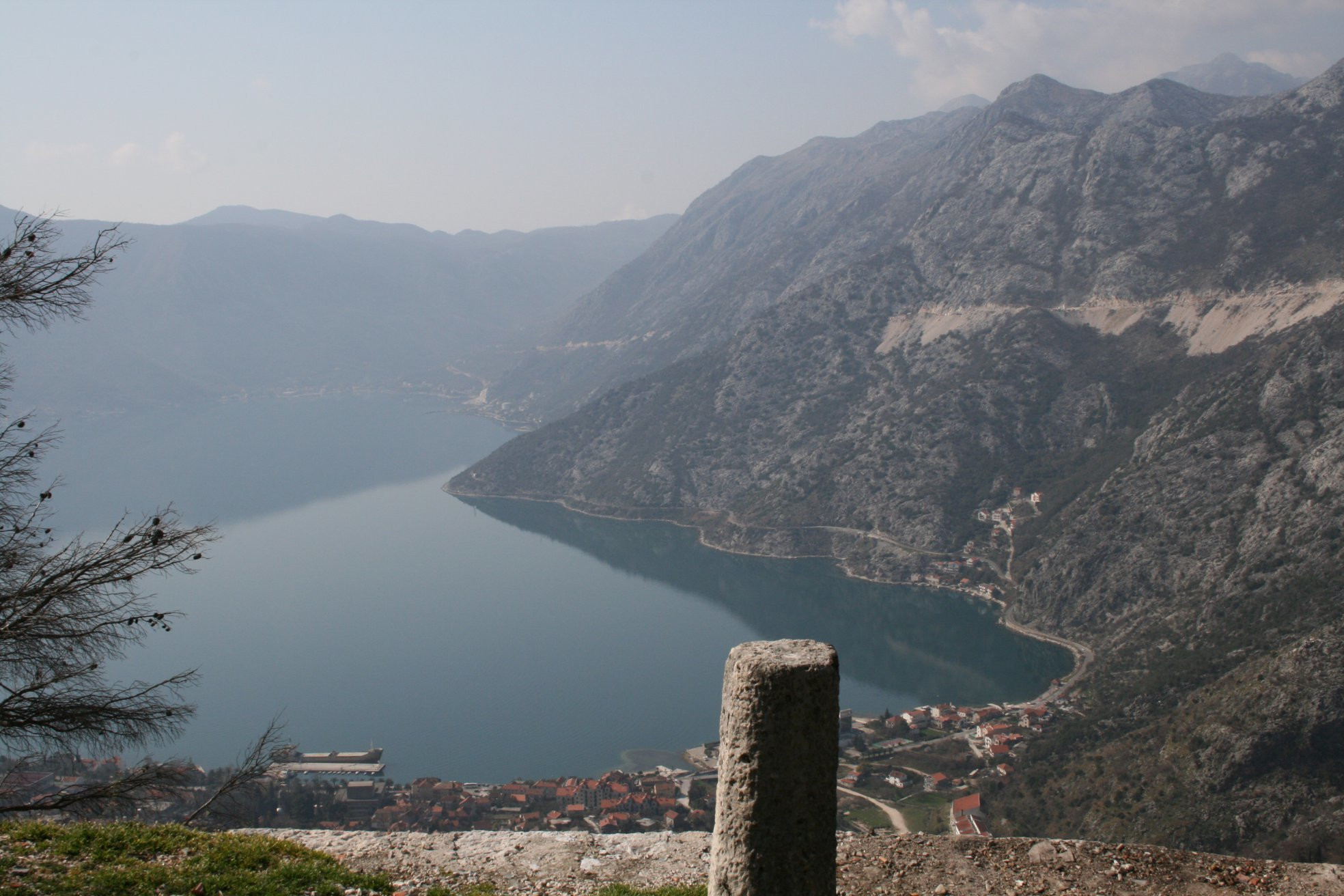 Побережье в Рисан, Черногория. Фото 1 – фотографии Черногории