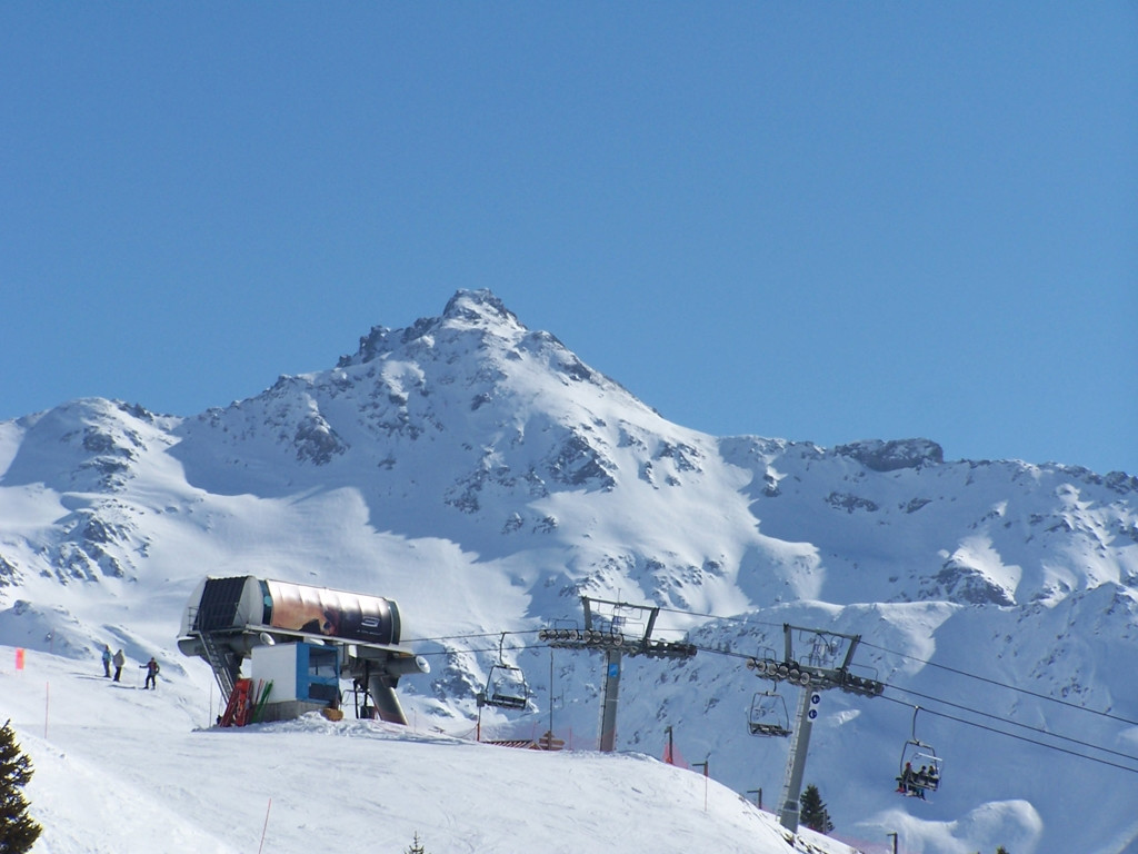 Подьёмник в Вальменьер-Валуар, Франция. Фото 3 – фотографии Франции