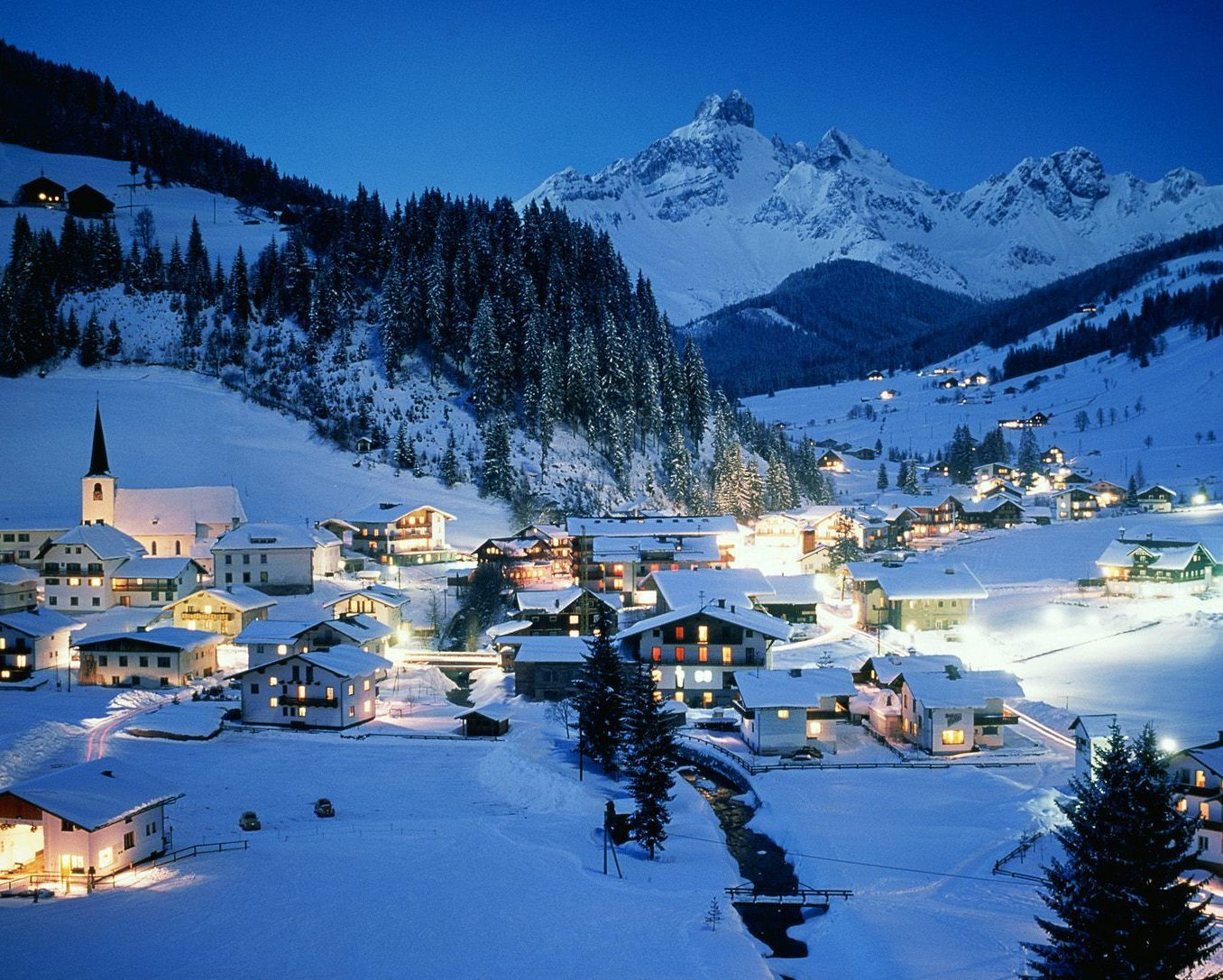 Ночные огни Бад Гаштайна. Австрия – фотографии Австрии