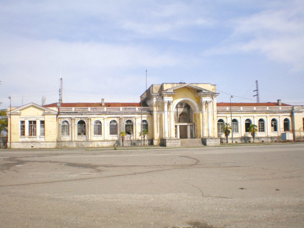 Вокзал. Очамчыра. Абхазия – фотографии Абхазии