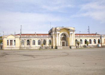 Вокзал. Очамчыра. Абхазия – фотографии Абхазии