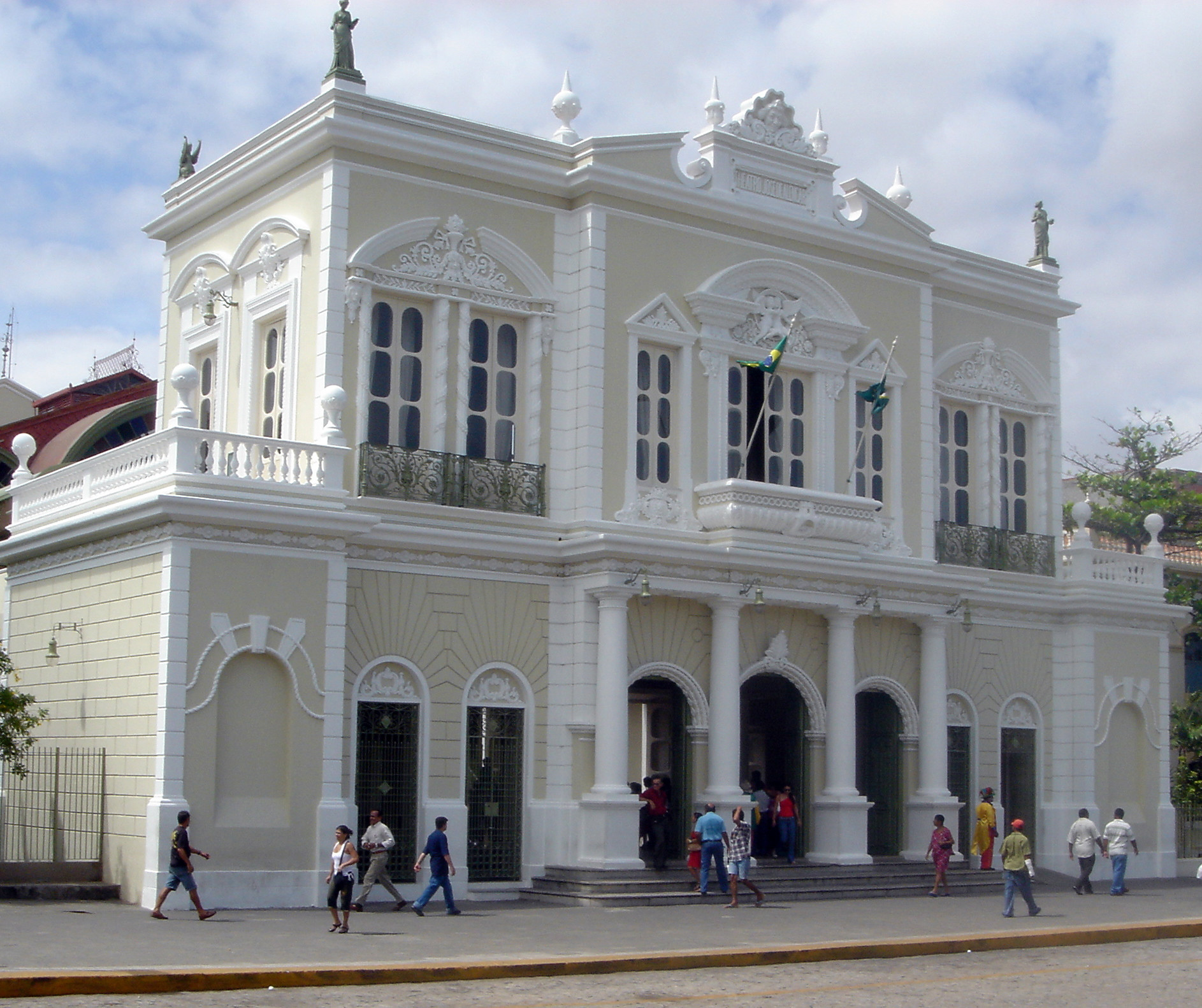 Театр Жозе-де-Аленкара в Форталезе – фотографии Бразилии