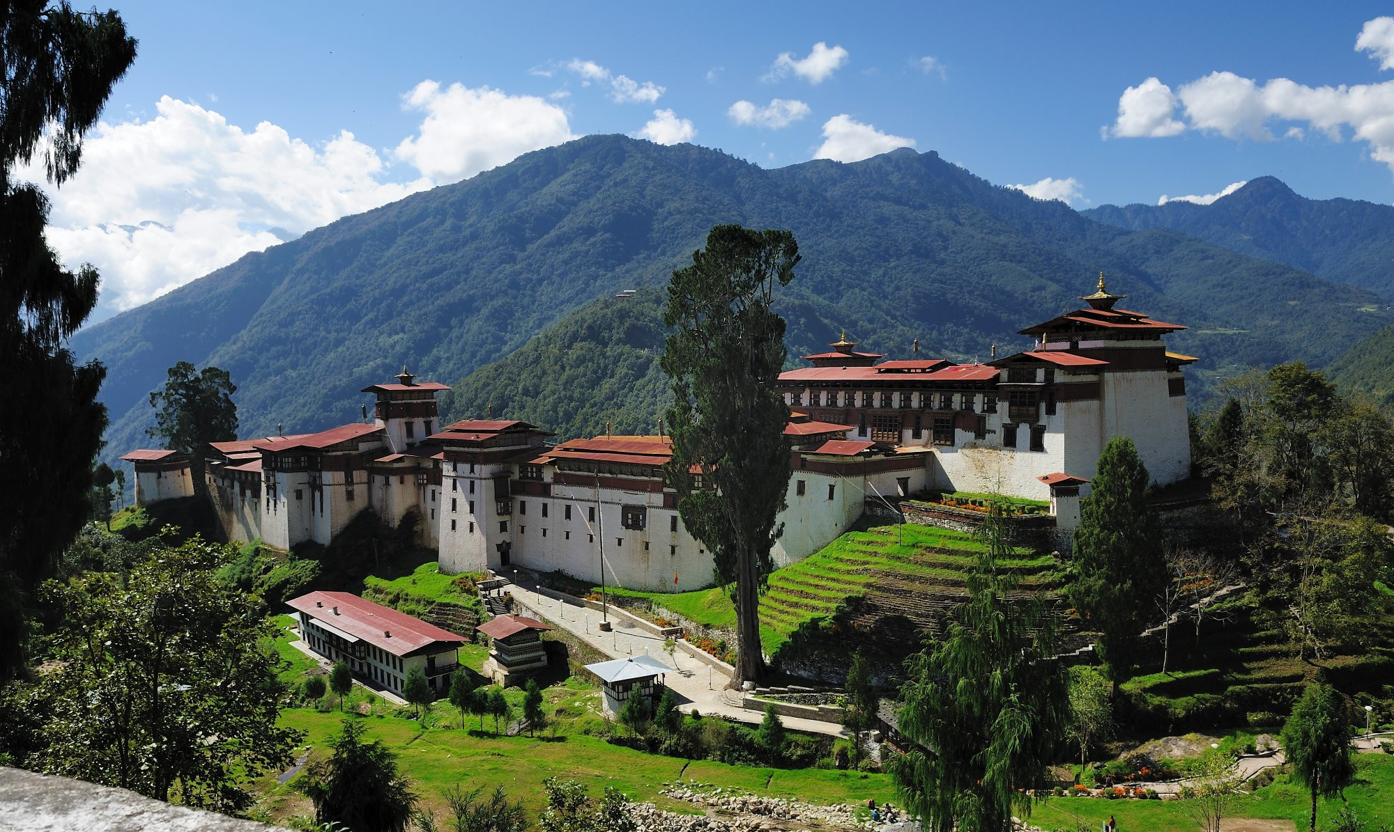 Тонгса-дзонг (Tongsa Dzong) – фотографии Бутана