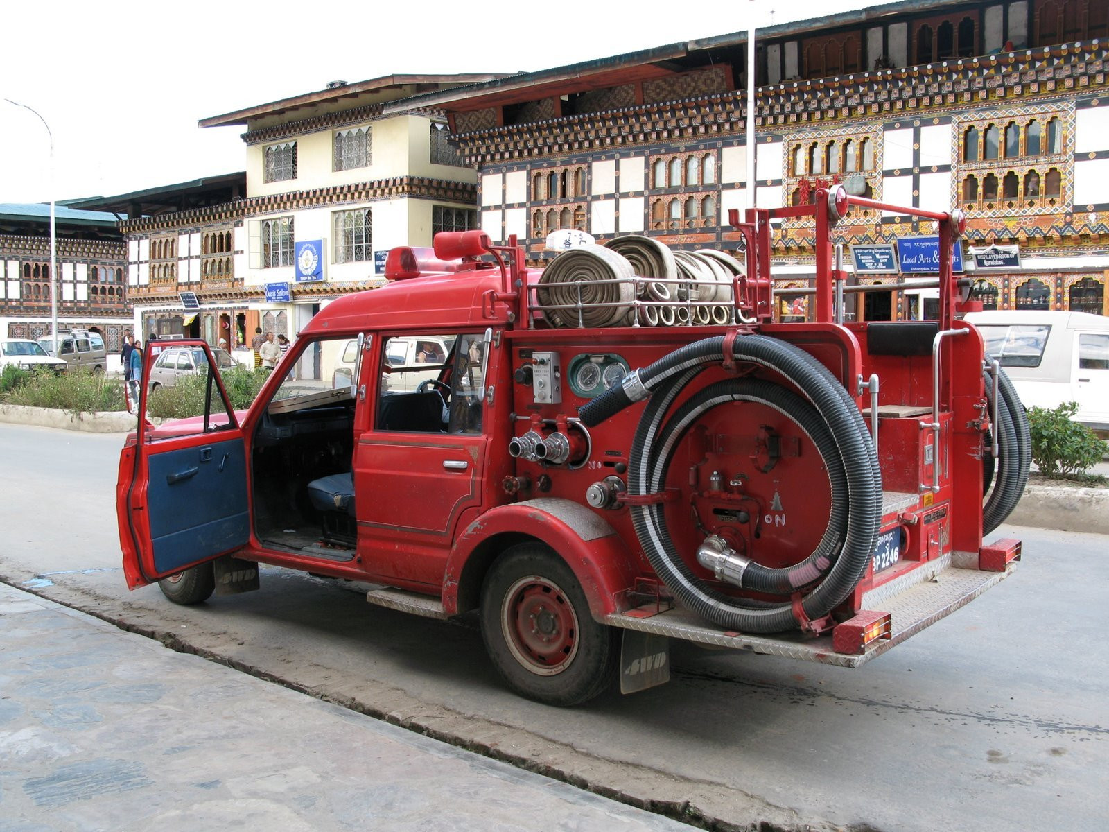 Пожарная машина – фотографии Бутана