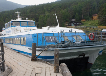 Теплоход в Большие Коты, Россия. Фото 1 – фотографии России