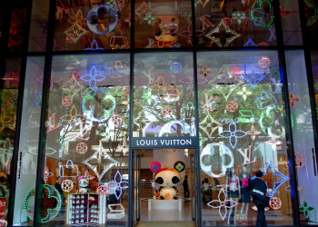 Louis Vuitton в районе Харадзюку в Токио, Япония. Фото 2 – фотографии Японии