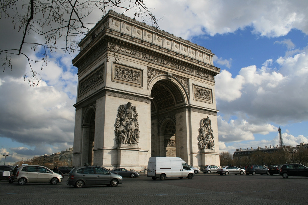 Триумфальная арка в Париже, Франция. Фото 10 – фотографии Франции
