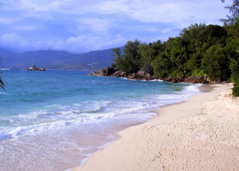 Пляж на острове Маэ, Сейшела. Фото 7 – фотографии Сейшельских островов