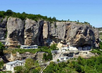 Свято-Успенский мужской монастырь, Бахчисарай, Крым – фотографии России