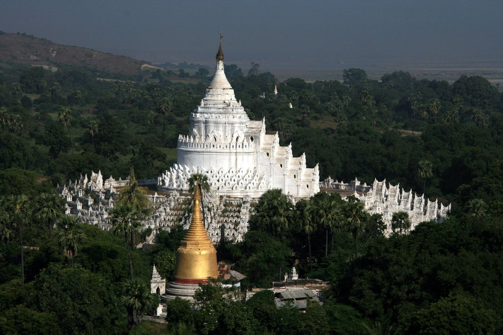 Пагода Синбьюме (Hsinbyume Pagoda) – фотографии Мьянмы