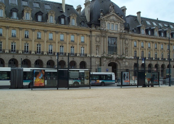 Достопримечательность в Ренне, Франция. Фото 5 – фотографии Франции