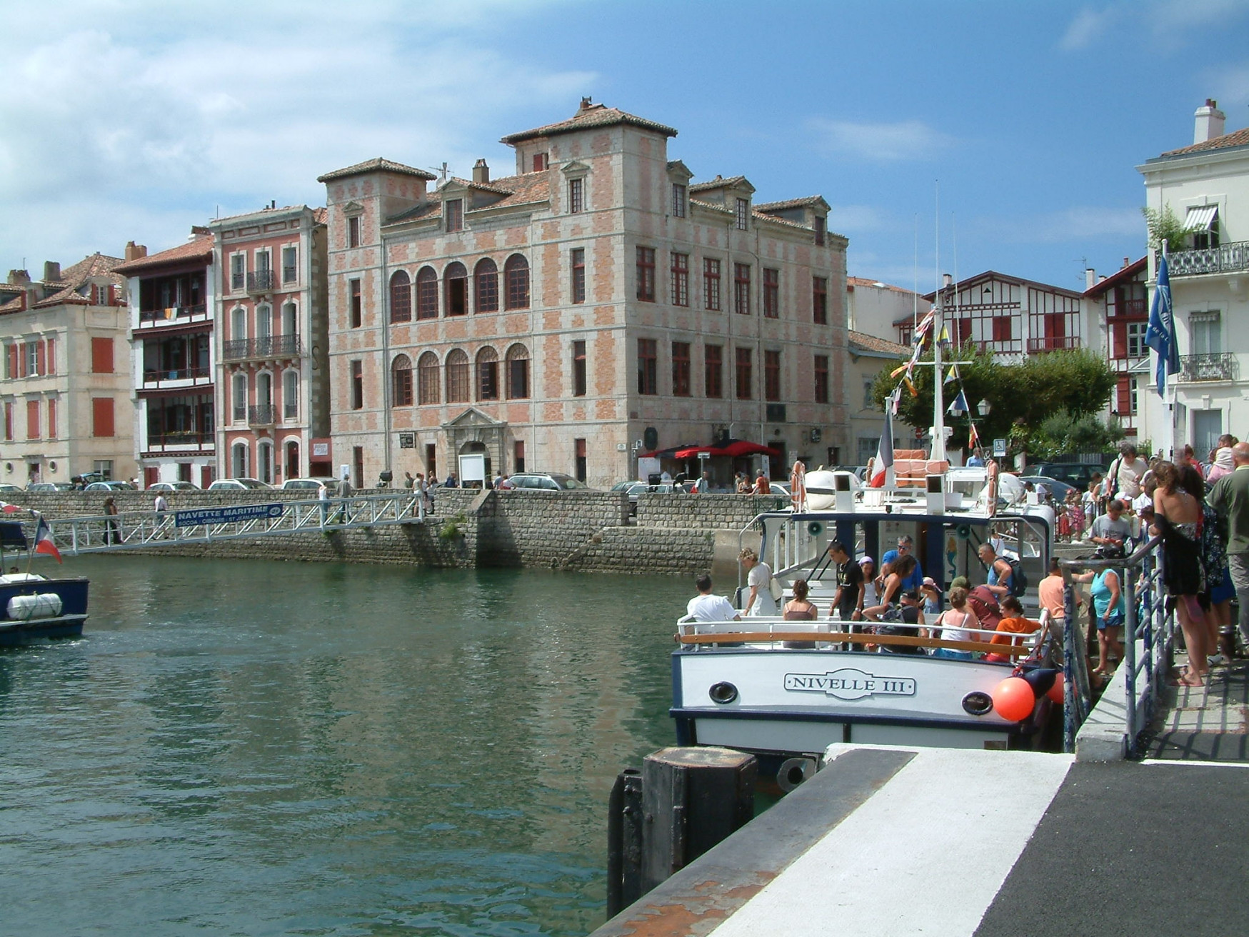 Набережная в Сен-Жан-де-Люз, Франция. Фото 10 – фотографии Франции