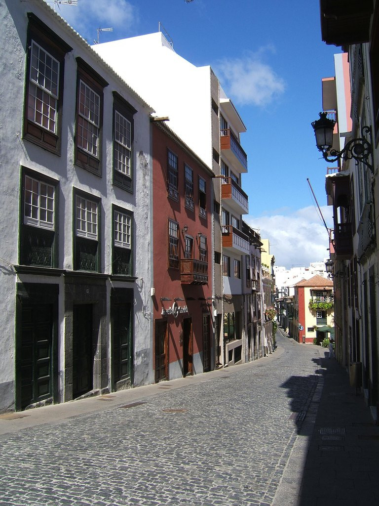 Санта-Крус-де-Ла-Пальма, Ла-Пальма остров, Канарские острова, фото № 32149 – фотографии Канарских островов