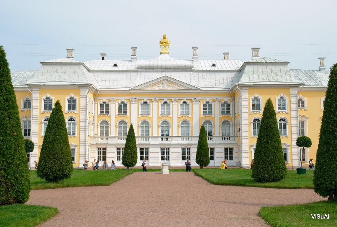 Музей в Петергофе, Россия – фотографии России