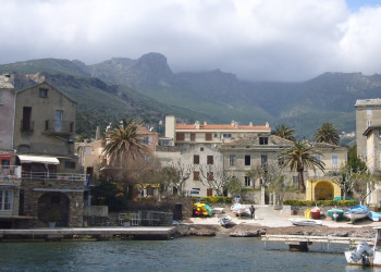 Дома в Эрбалунге, Франция. Фото 6 – фотографии Франции