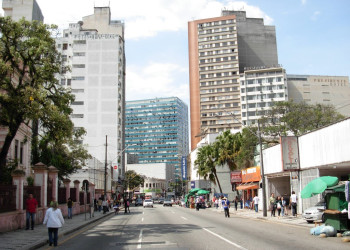 Улица в Куритиба, Бразилия. Фото 10 – фотографии Бразилии