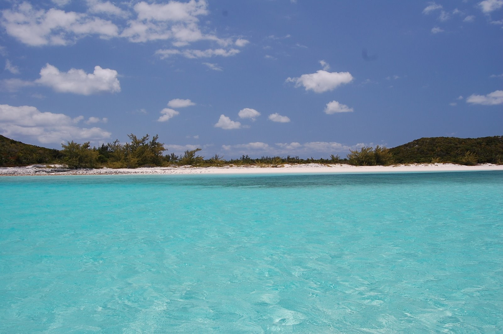 Море на острове Эксума, Багамские острова. Фото 14 – фотографии Багамских островов