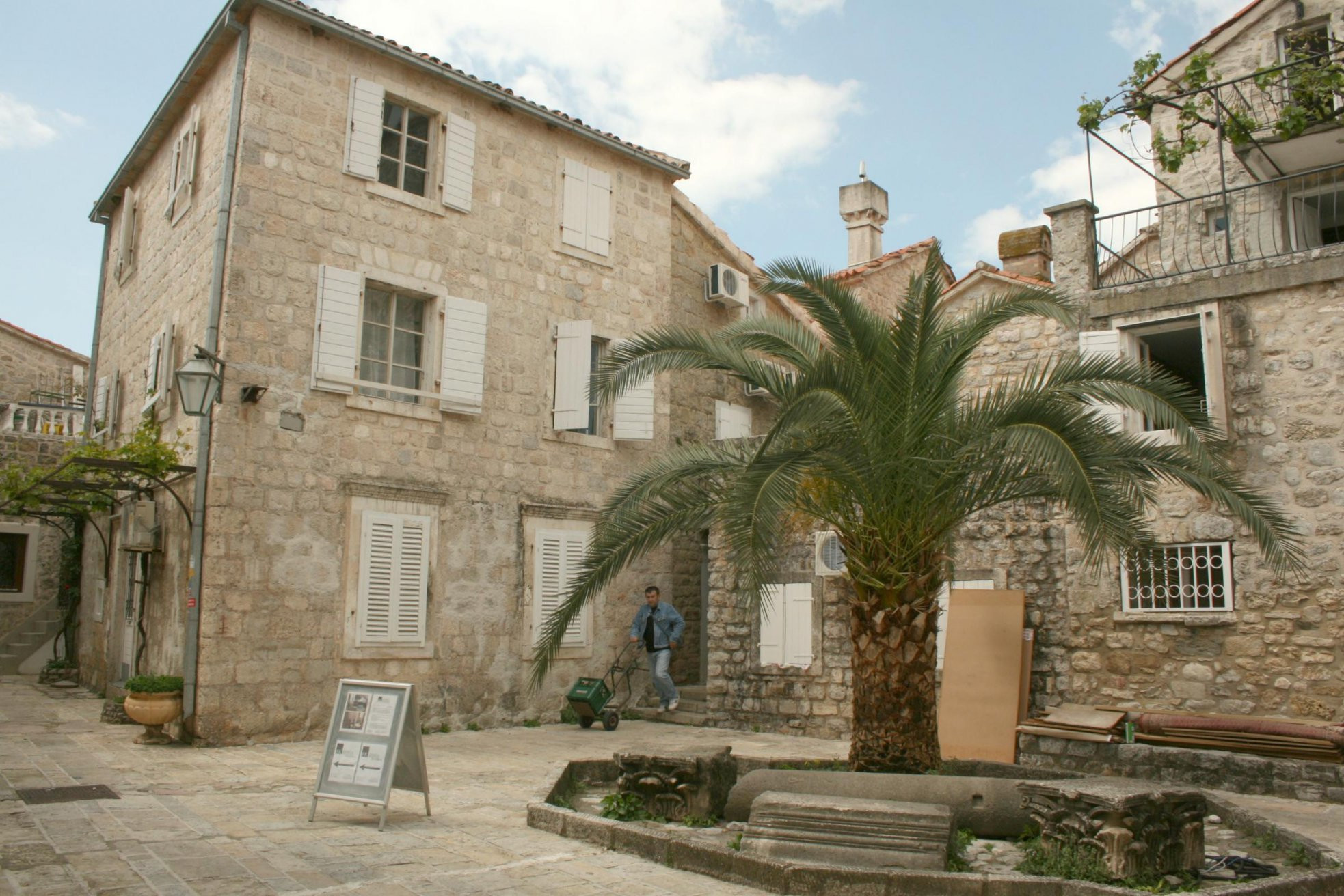 Дома в Будва, Черногория. Фото 12 – фотографии Черногории