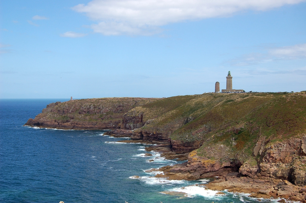 Скалы в Фреэль мысе, Франция. Фото 7 – фотографии Франции