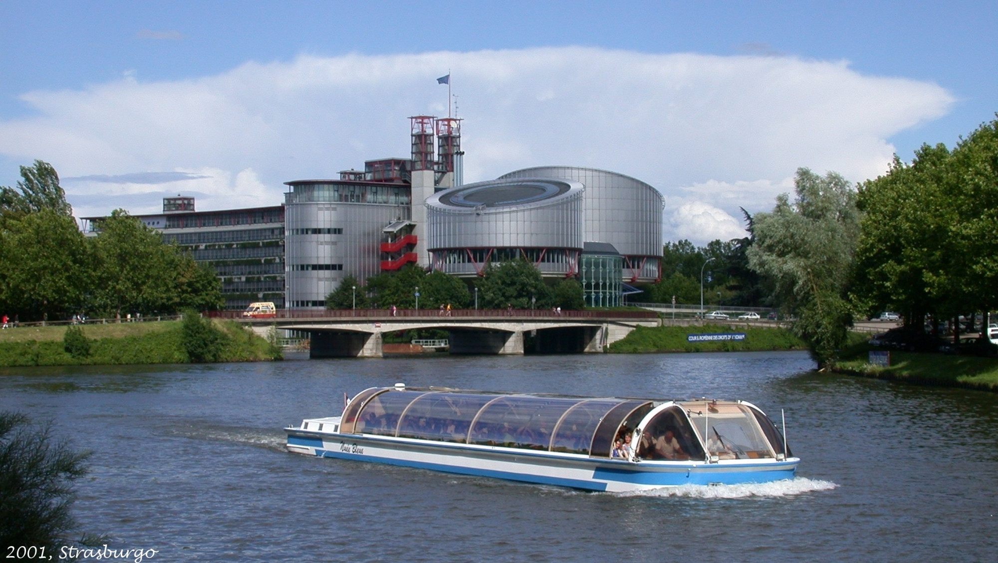 Теплоход в Страсбурге, Франция. Фото 1 – фотографии Франции