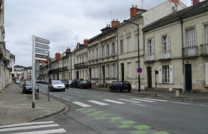 Улица в Сомюре, Франция – фотографии Франции