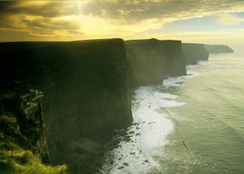 Закат над утёсами Мохер в Ирландии – фотографии Ирландии