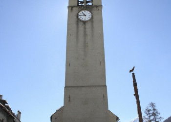 Церковь в Серр-Шевалье, Франция – фотографии Франции