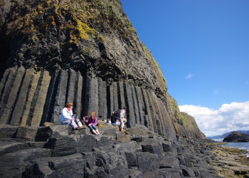 Фингалова пещера на острове Стаффа в Шотландии. Фото 1 – фотографии Великобритании