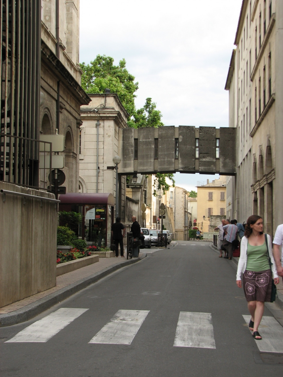 Улица в Авиньоне, Франция. Фото 7 – фотографии Франции