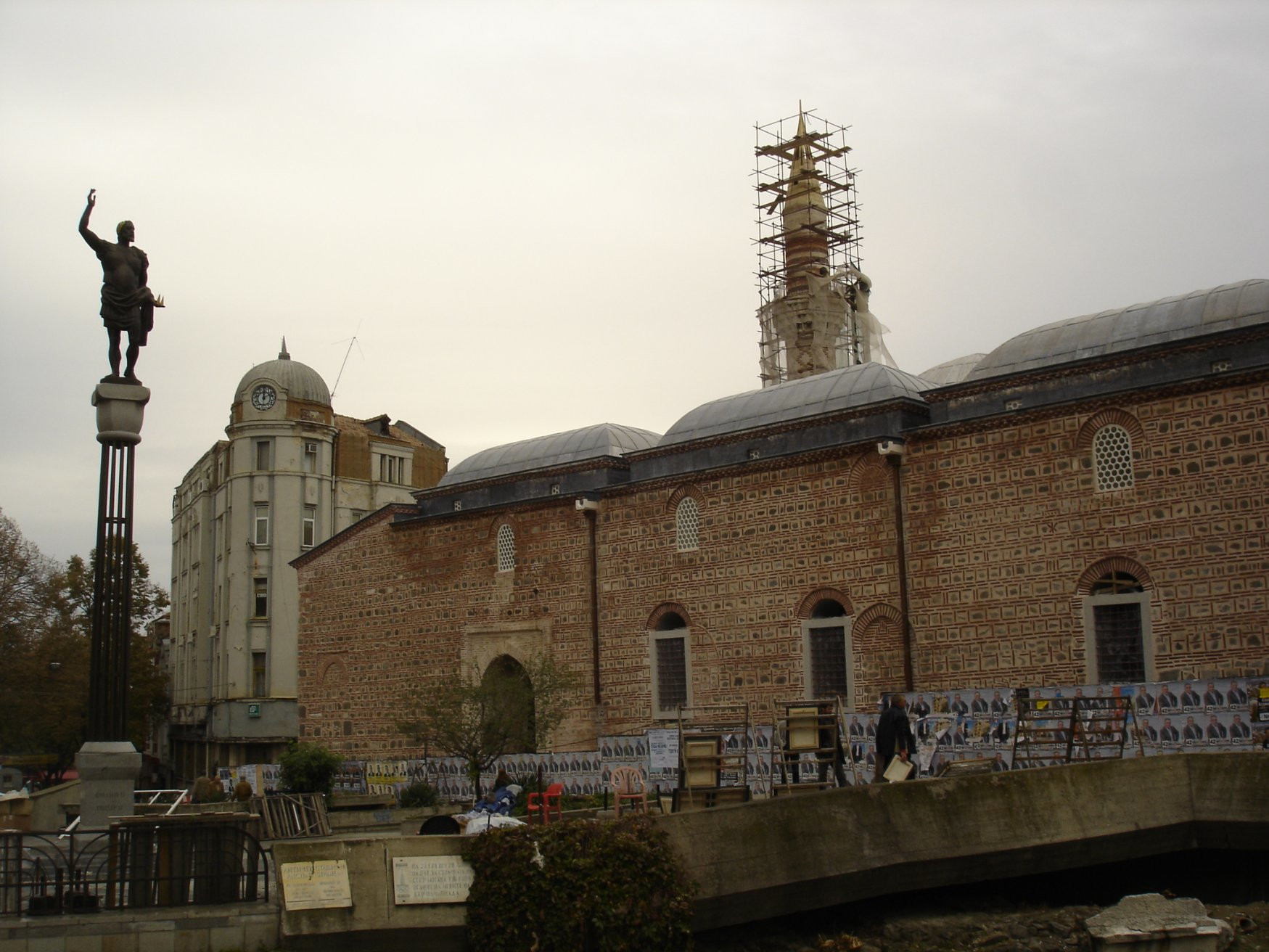 Памятник в Пловдиве, Болгария. Фото 2 – фотографии Болгарии