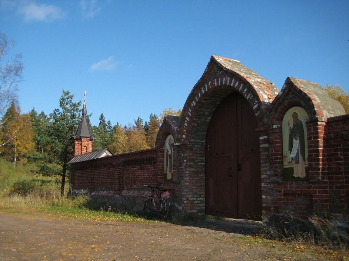 Церковь на острове Коневец, Россия. Фото 6 – фотографии России