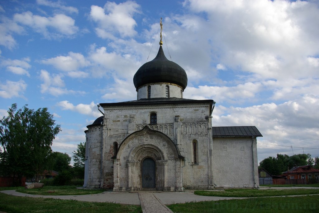 Георгиевский собор в Юрьев-Польский, Россия – фотографии России
