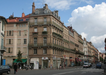 Дома в Тулузе, Франция – фотографии Франции